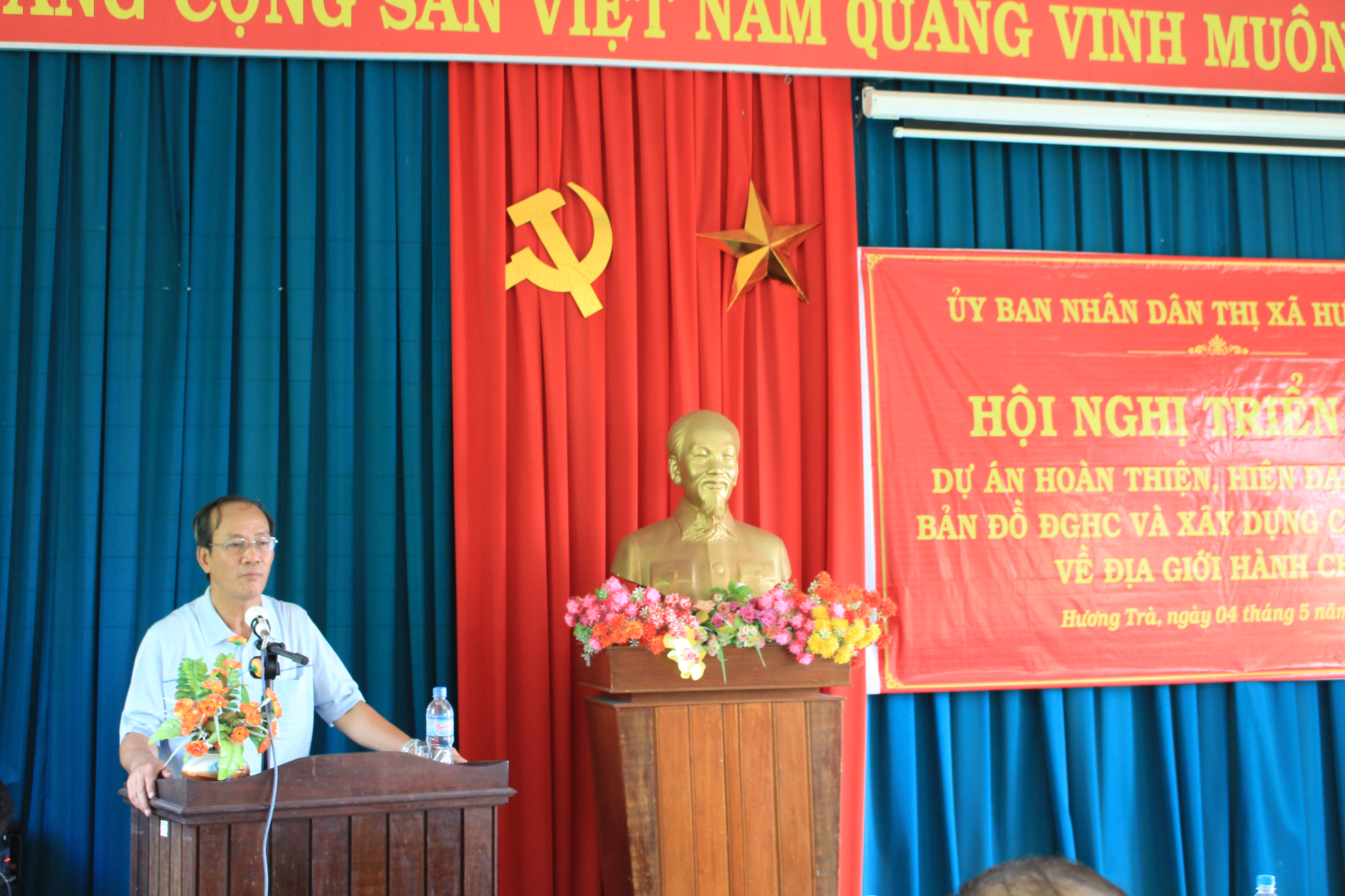 Đồng chí Nguyễn Xuân Ty phát biểu tại Hội nghị